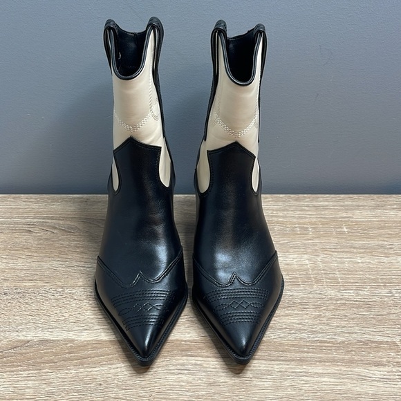 Circus NY by Sam Edelman Yolanda NWOT 2 Tone Black Cream Short Western Boot 8.5 - Picture 3 of 12